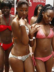 Ebony Huge Tit Blowjobs Obscene Big Tit Ebony Blowjobs Ebony Chick Gets Her Tits Whipped Big