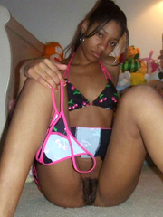 Kinky Black Porn - African Porn Photo: Naked kinky black chick.