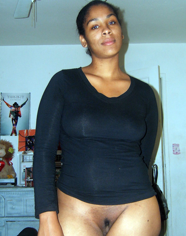 Amateur Black Topless - Selection of amateur ebony girlfriends selfshooting topless ...