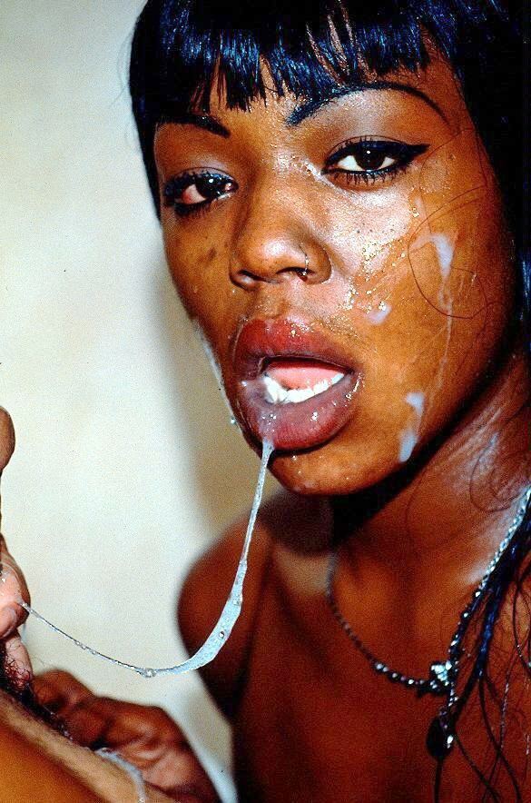 Amateur Big Black Tits Selfies - African Porn Photos. Large Photo #4: Real amateur big black tits and nipples ..
