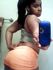 Big-tittied black babe takes different selfshots